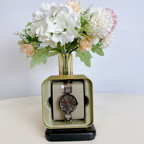 Fossil BQ3947 Kerrigan Three-Hand Two-Tone Stainless Steel Watch - Picture 3 of 6